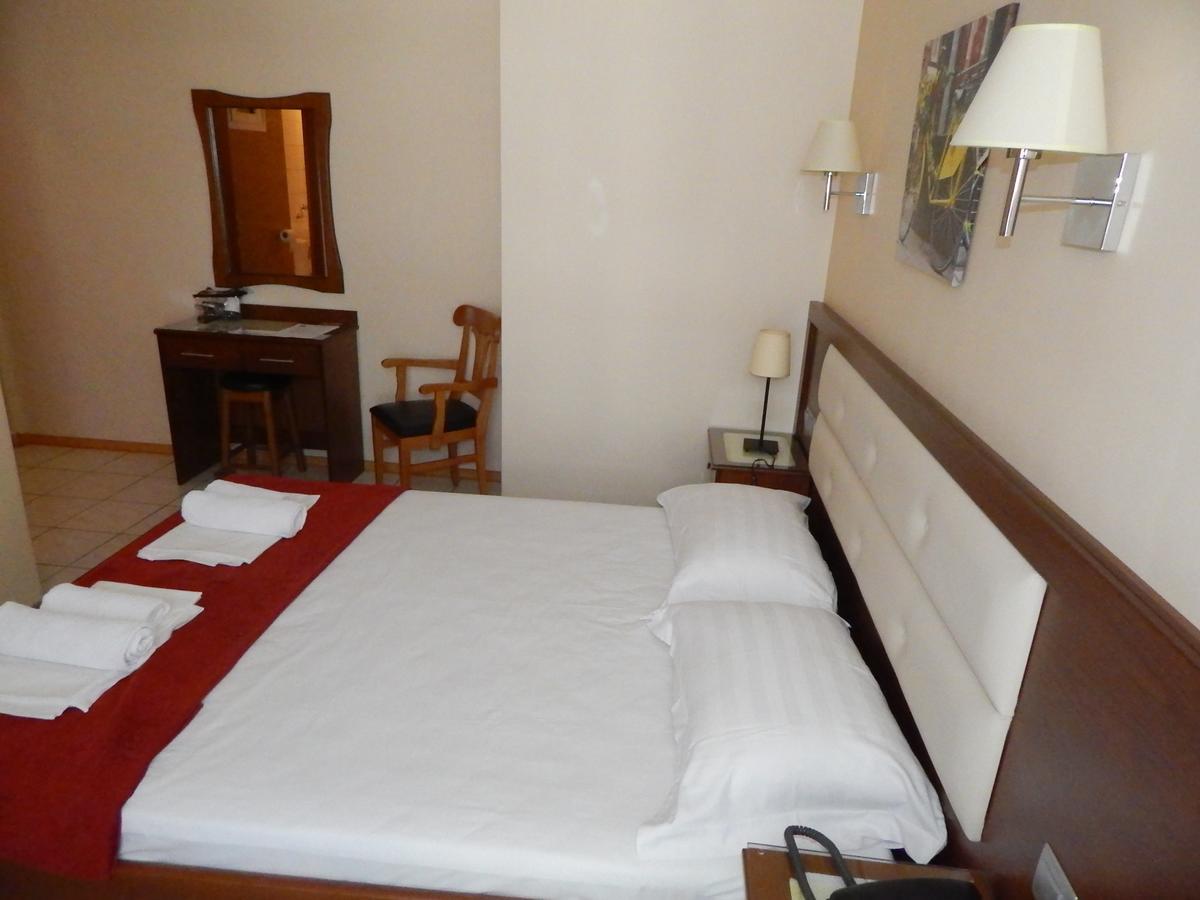 Gold Stern Hotel Paralia Katerinis Exterior photo