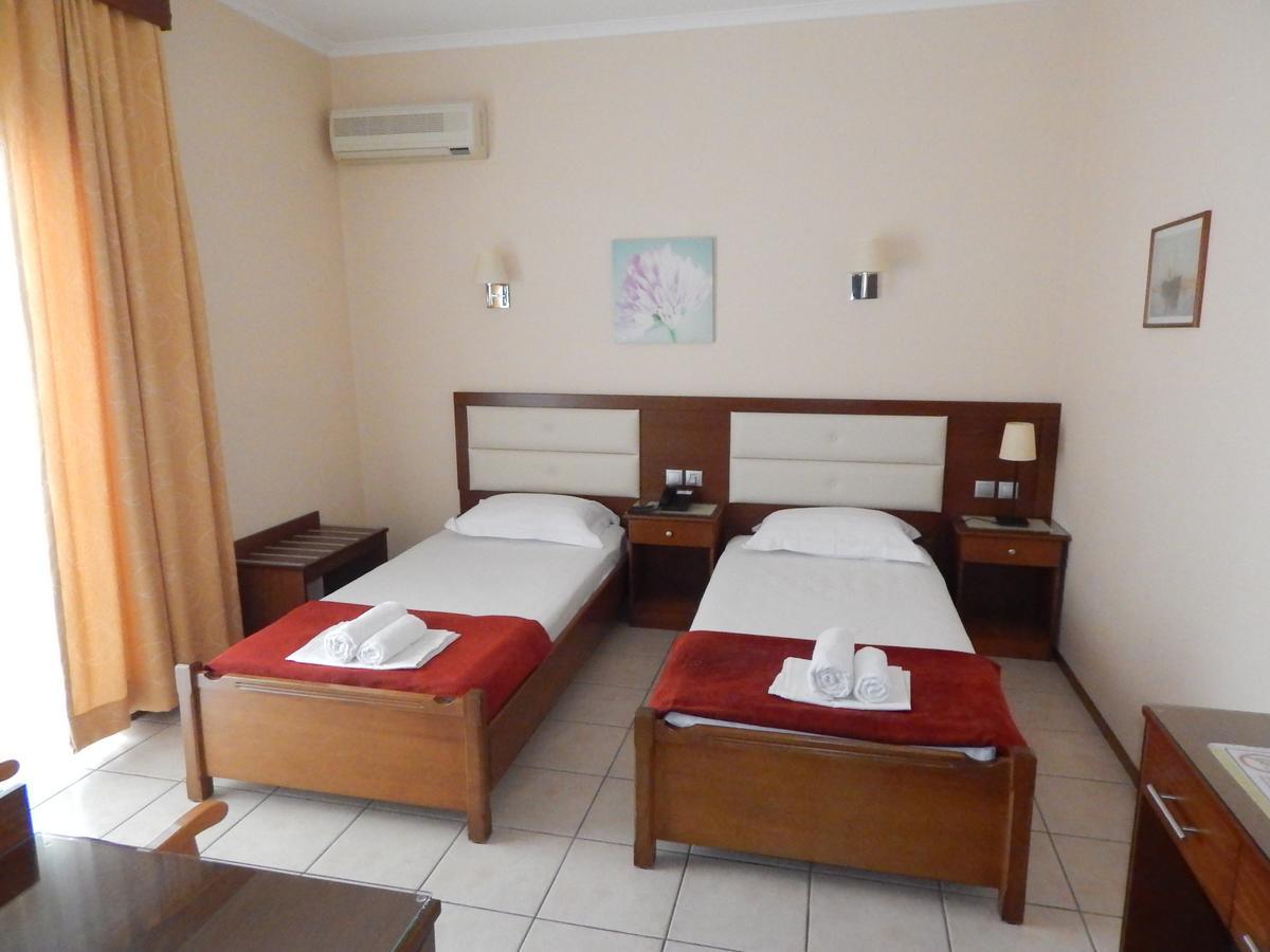 Gold Stern Hotel Paralia Katerinis Exterior photo